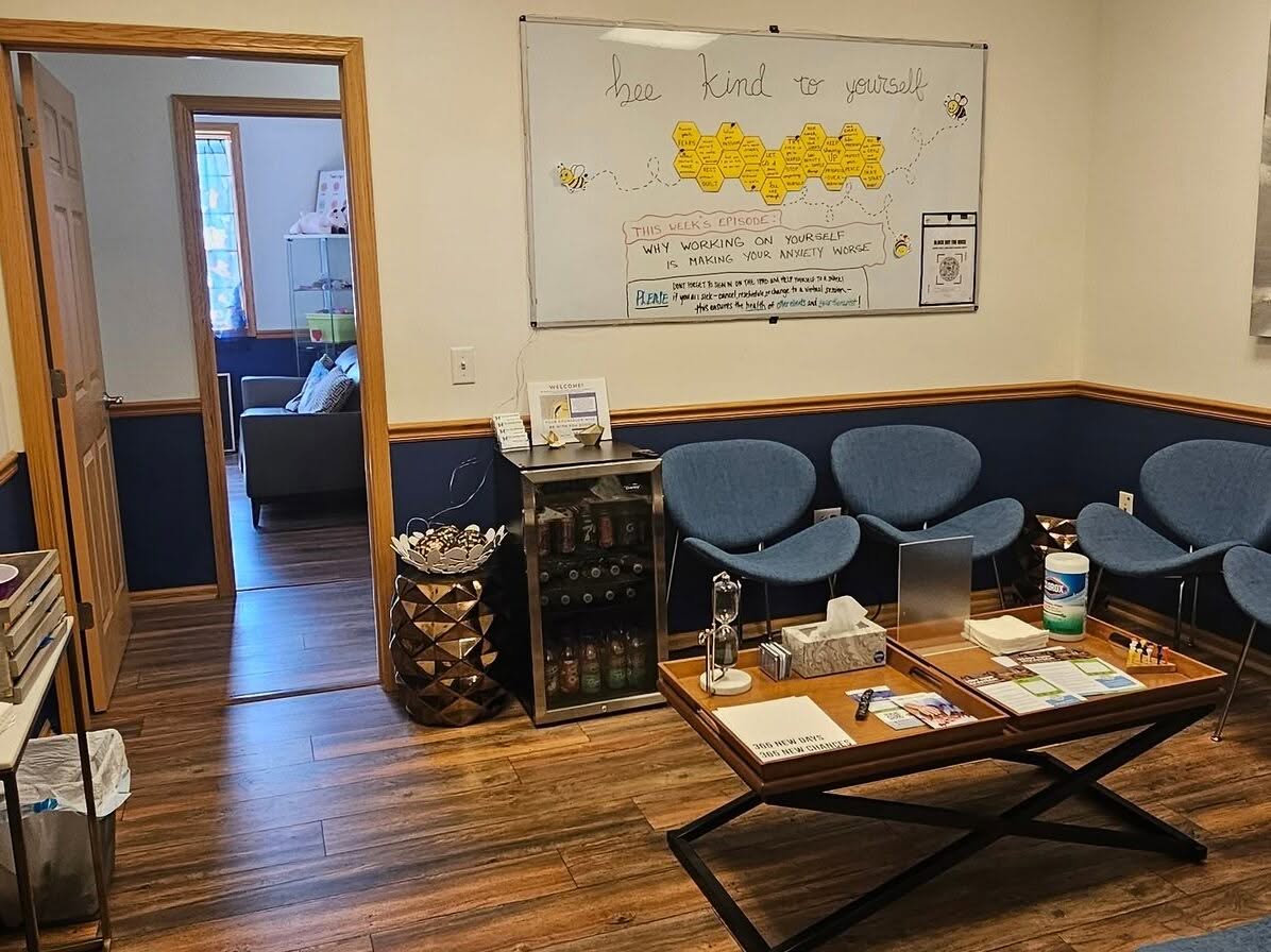 Davis-Smith Mental Health teen counseling and young adult therapy waiting room in New Lenox, IL
