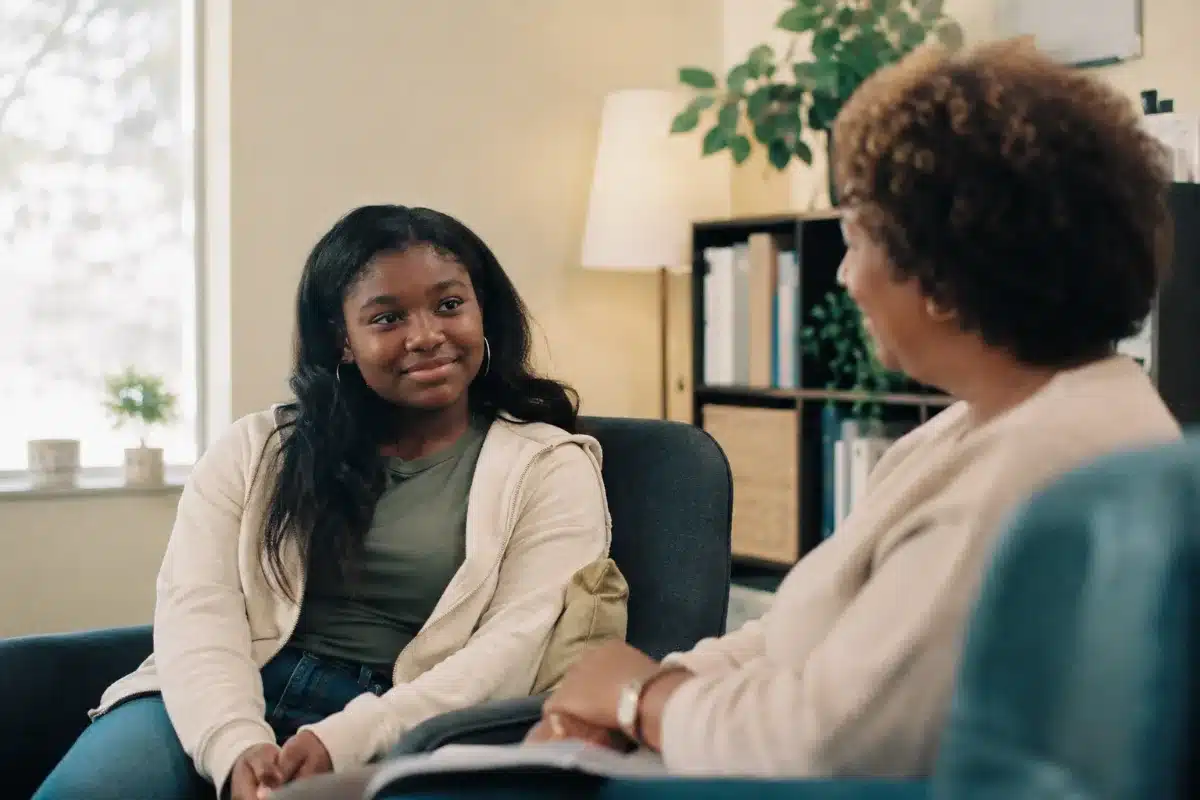 Teen anxiety therapist with a client near Joliet, IL